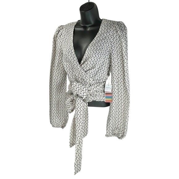 BILLABONG SINCERELY JULES Wrapped In Love Top Sz M White Puff Sleeve Linen Rayon - Picture 2 of 14